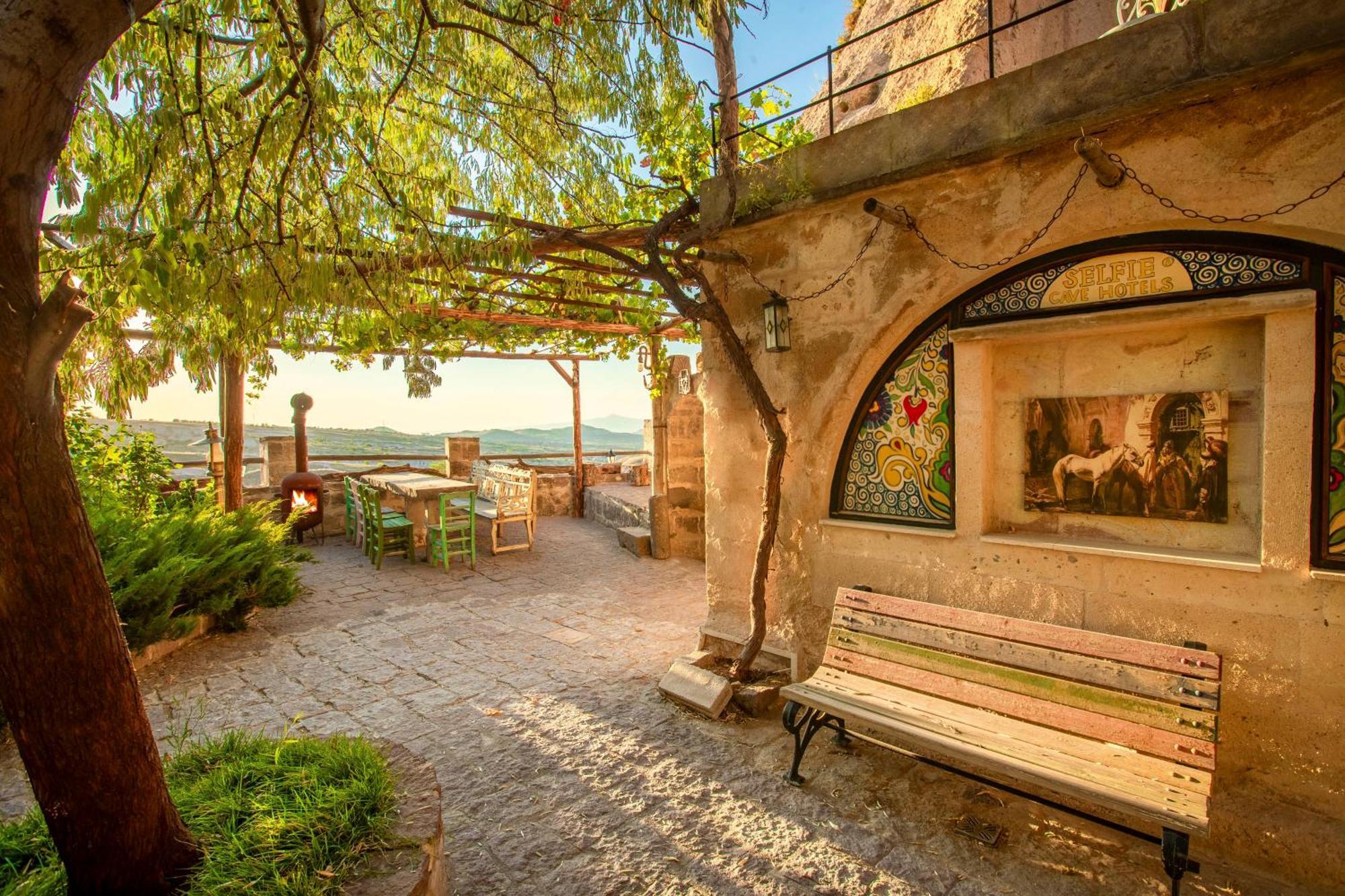 Cappadocia Fairy Chimneys Selfie Cave Hotels - Special Class Ючхисар Екстериор снимка