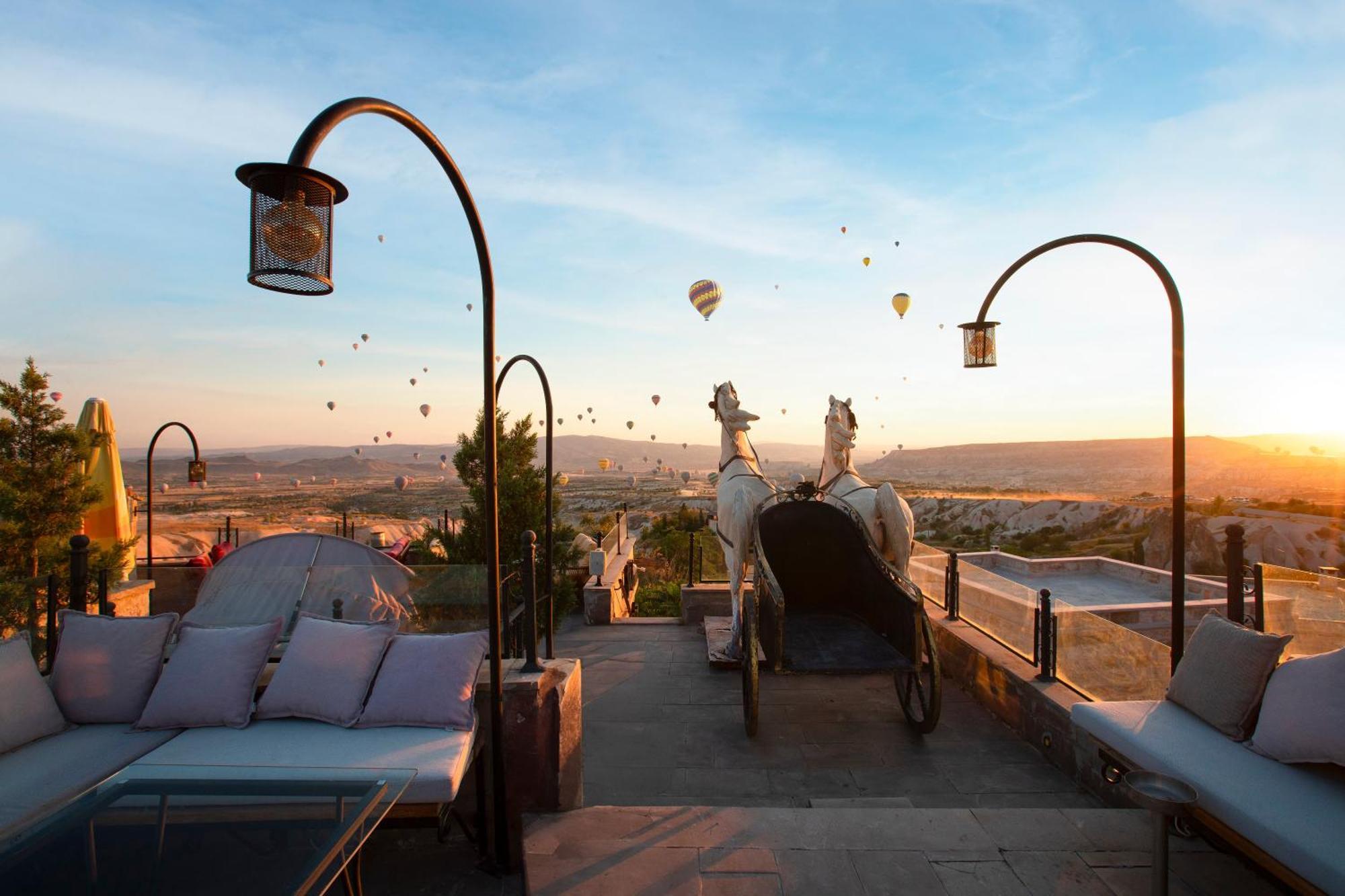 Cappadocia Fairy Chimneys Selfie Cave Hotels - Special Class Ючхисар Екстериор снимка